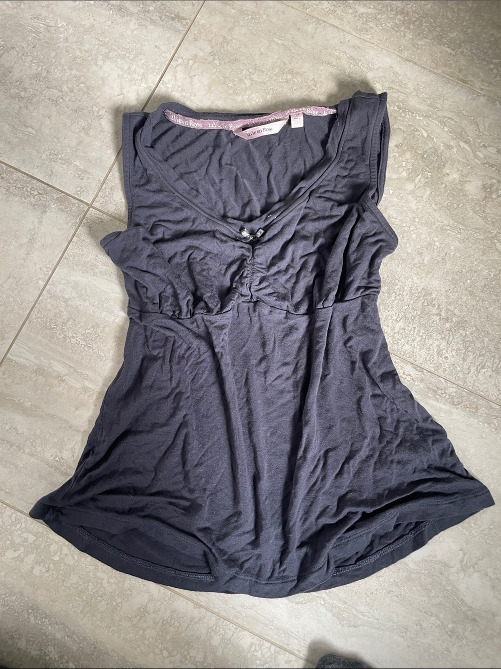 La Vie En Rose Navy V-Neck Sleeveless Tank